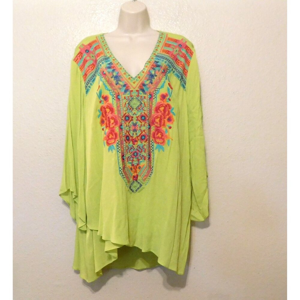 Calessa Shirt Womens 2X Green V Neck Embroidered Floral Blouse 3/4 Sleeve